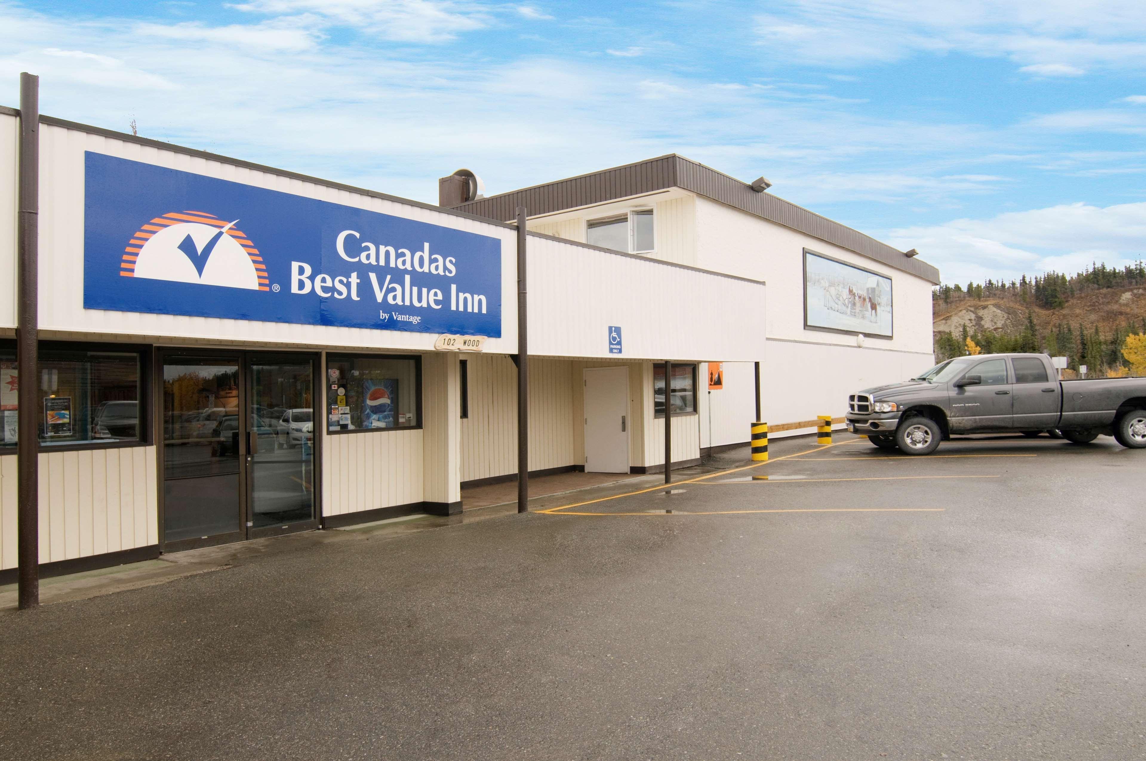 Canadas Best Value Inn- Riverview Hotel Whitehorse Ngoại thất bức ảnh