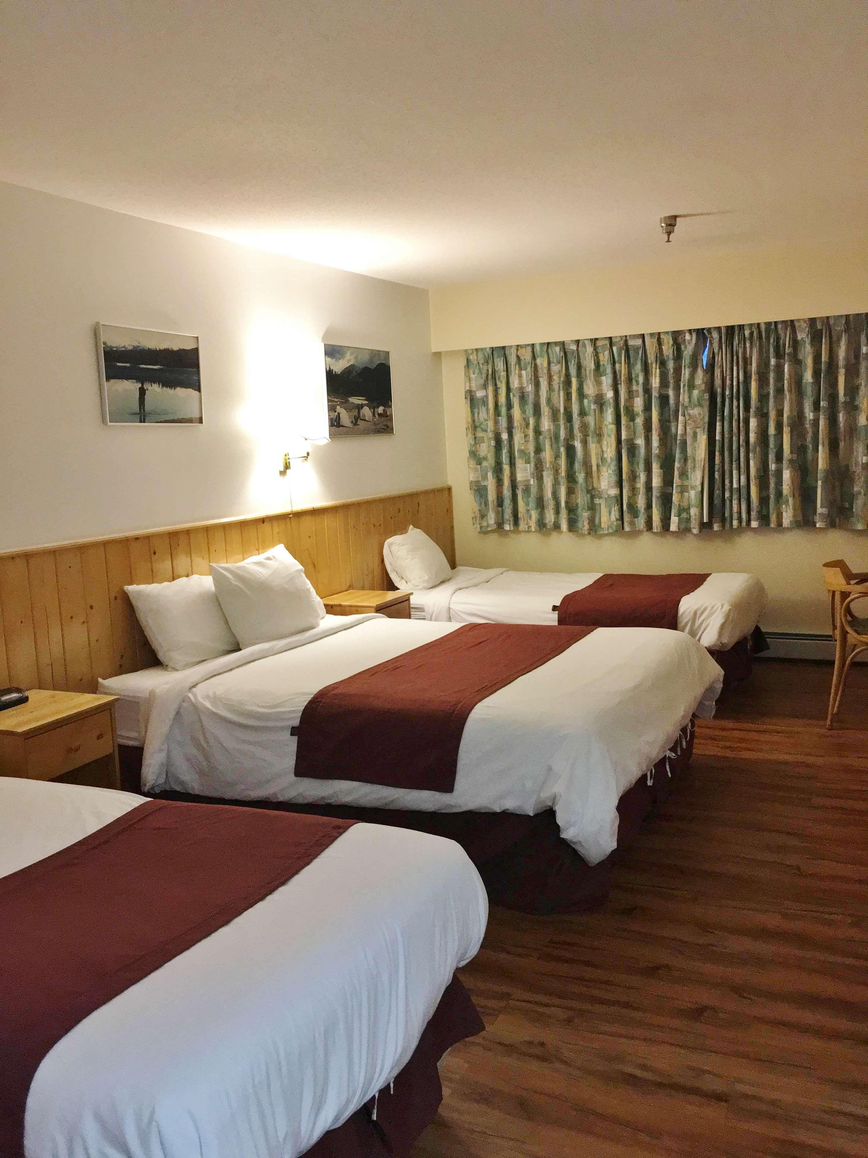 Canadas Best Value Inn- Riverview Hotel Whitehorse Ngoại thất bức ảnh